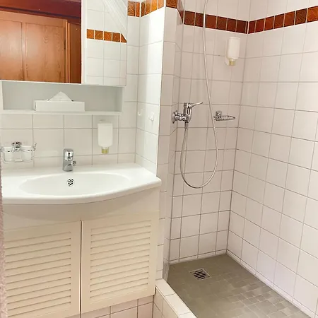 Lindenhof By Crossworld Ag Отель 3*