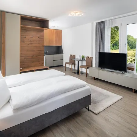 Lindenhof By Crossworld Ag Hotel