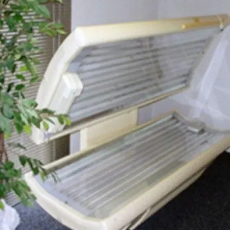 ليندنهوف باي كروس ورلد أيه جي فندق برينز