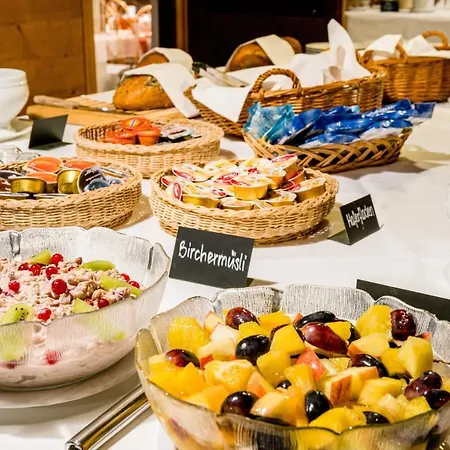 Отель Lindenhof By Crossworld Ag 3*