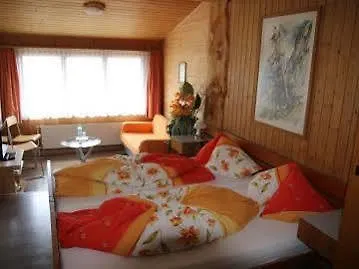 ليندنهوف باي كروس ورلد أيه جي 3*