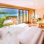 Lindenhof By Crossworld Ag Hotel Brienz (Bern)